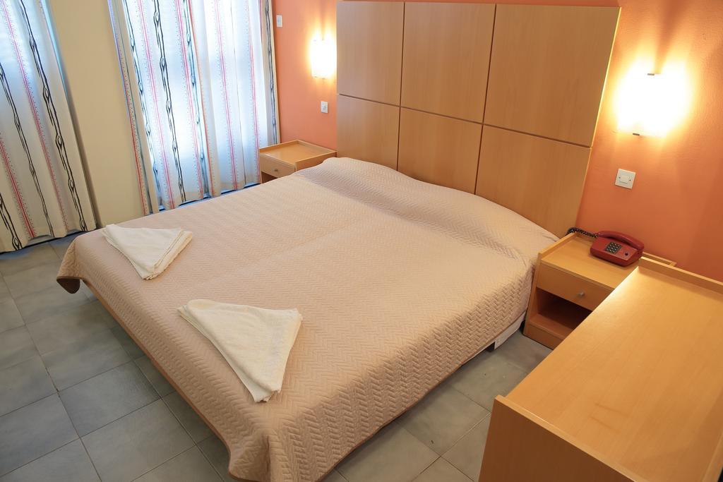 Achillion Hotel Rhodes City ภายนอก รูปภาพ