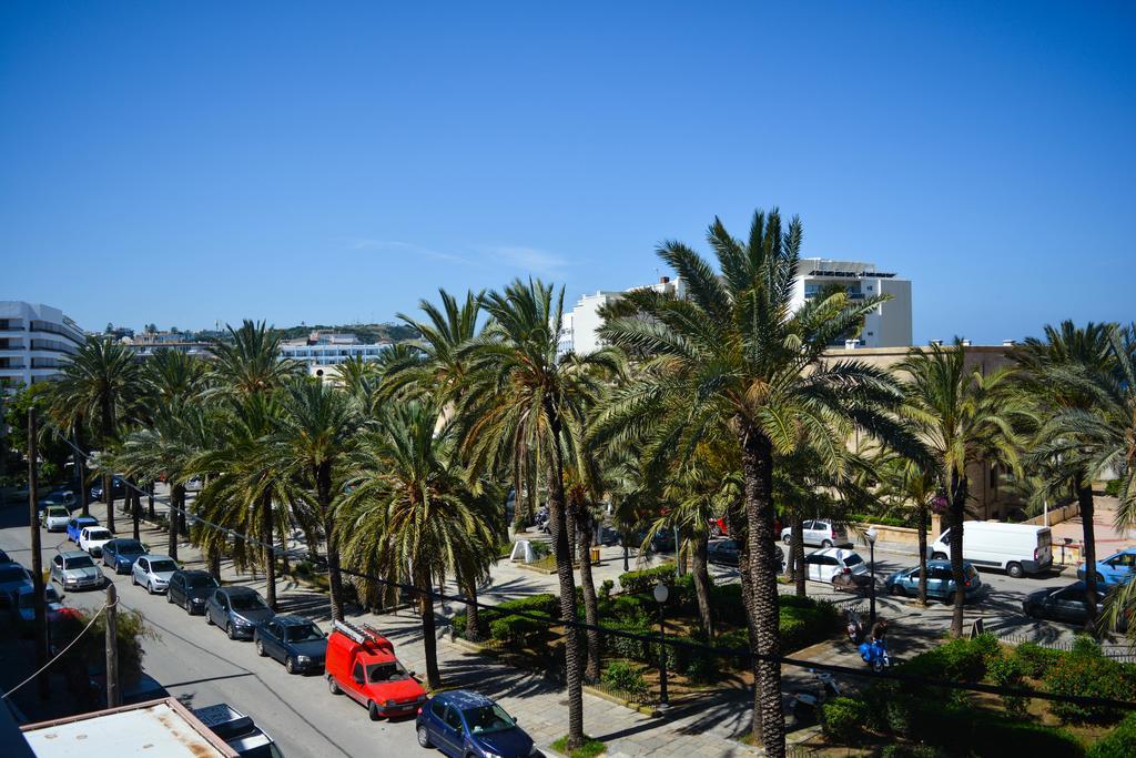 Achillion Hotel Rhodes City ภายนอก รูปภาพ