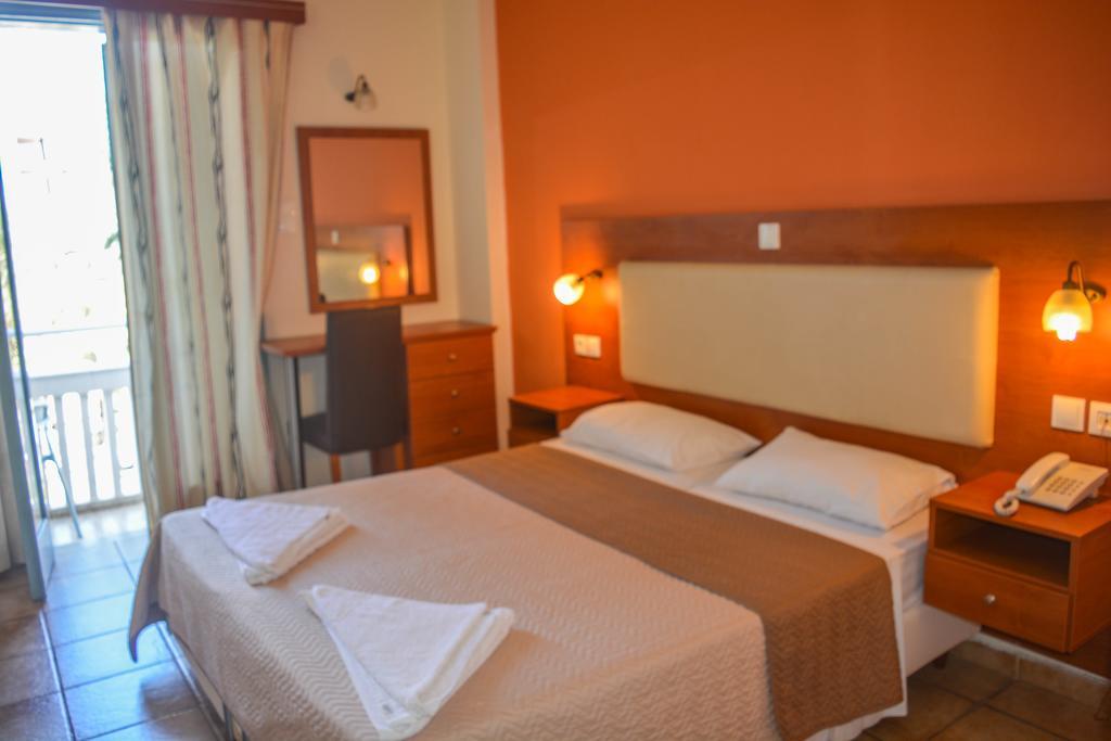 Achillion Hotel Rhodes City ภายนอก รูปภาพ